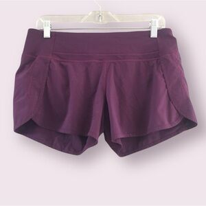 LULULEMON HOT HOTIE SHORTS 4” INSEAM PURPLE SIZE 6